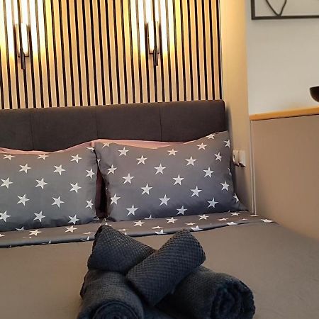 Urban Nest Veria Downtown Luaran gambar